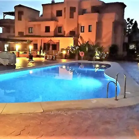 Off Line Deluxe 2 Bedroom Golf Puerto Banus Marbella 12 Minutes Away By G00giemaps Estepona