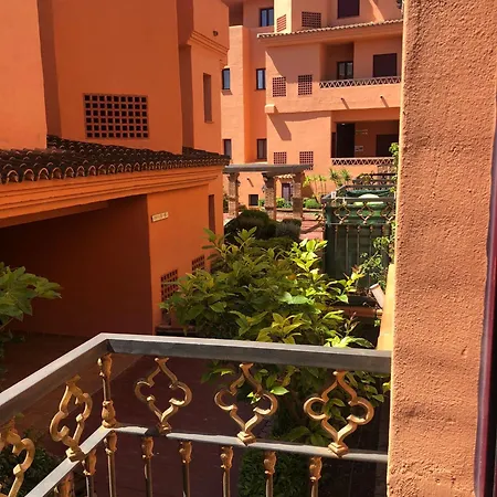 Off Line Deluxe 2 Bedroom Golf Puerto Banus Marbella 12 Minutes Away By G00giemaps Lejlighed *