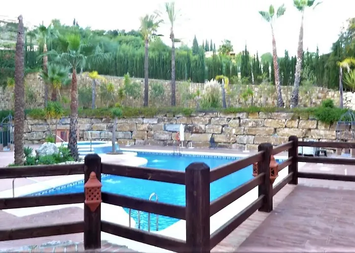 Off Line Deluxe 2 Bedroom Golf Puerto Banus Marbella 12 Minutes Away By G00giemaps