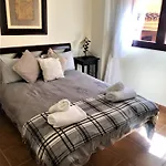 아파트 Off Line Deluxe 2 Bedroom Golf Puerto Banus Marbella 12 Minutes Away By G00giemaps