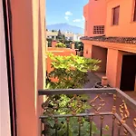 Off Line Deluxe 2 Bedroom Golf Puerto Banus Marbella 12 Minutes Away By G00giemaps * 에스테포나