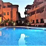 아파트 Off Line Deluxe 2 Bedroom Golf Puerto Banus Marbella 12 Minutes Away By G00giemaps 에스테포나