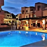 Off Line Deluxe 2 Bedroom Golf Puerto Banus Marbella 12 Minutes Away By G00giemaps 에스테포나