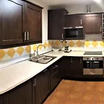 Off Line Deluxe 2 Bedroom Golf Puerto Banus Marbella 12 Minutes Away By G00giemaps 아파트 에스테포나